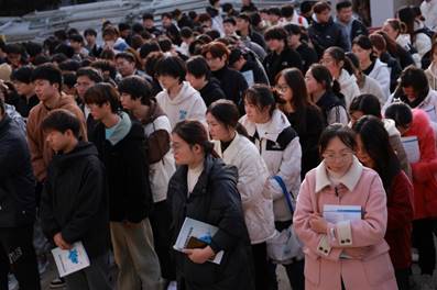 e890e6ee2b4ed4dffeba327e7bc60f92_